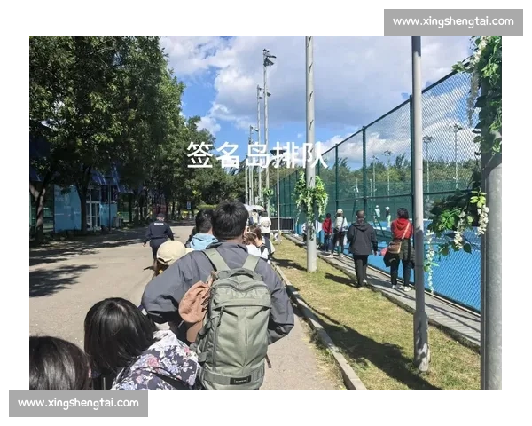 破案了！郑钦文 Labubu 挂饰真相揭晓：主动赠阿卡，反被叮嘱 “别转送”