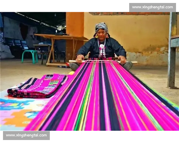 藏地惊喜:非遗周与星空盛宴点燃满分仪式感! 藏地惊喜:非遗周与星空盛宴点燃满分仪式感!