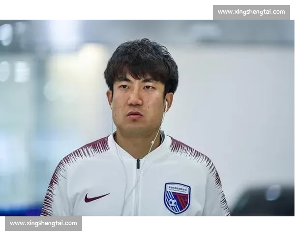 尴尬!前国脚之子留洋三年 0 球 0 助攻,回国无人问津转行娱乐圈